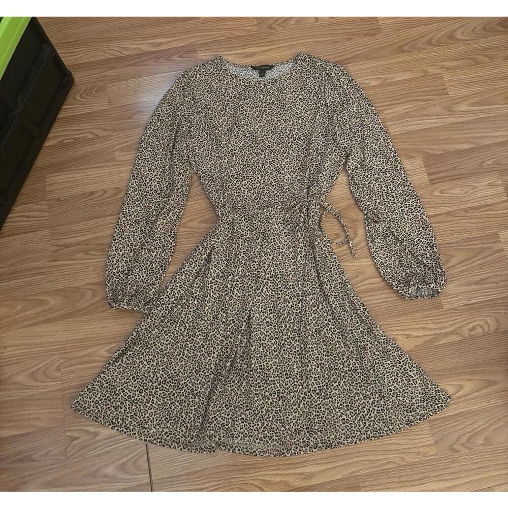 Banana Republic Long Sleeve Leopard Mini Dress Size Medium - Picture 4 of 10